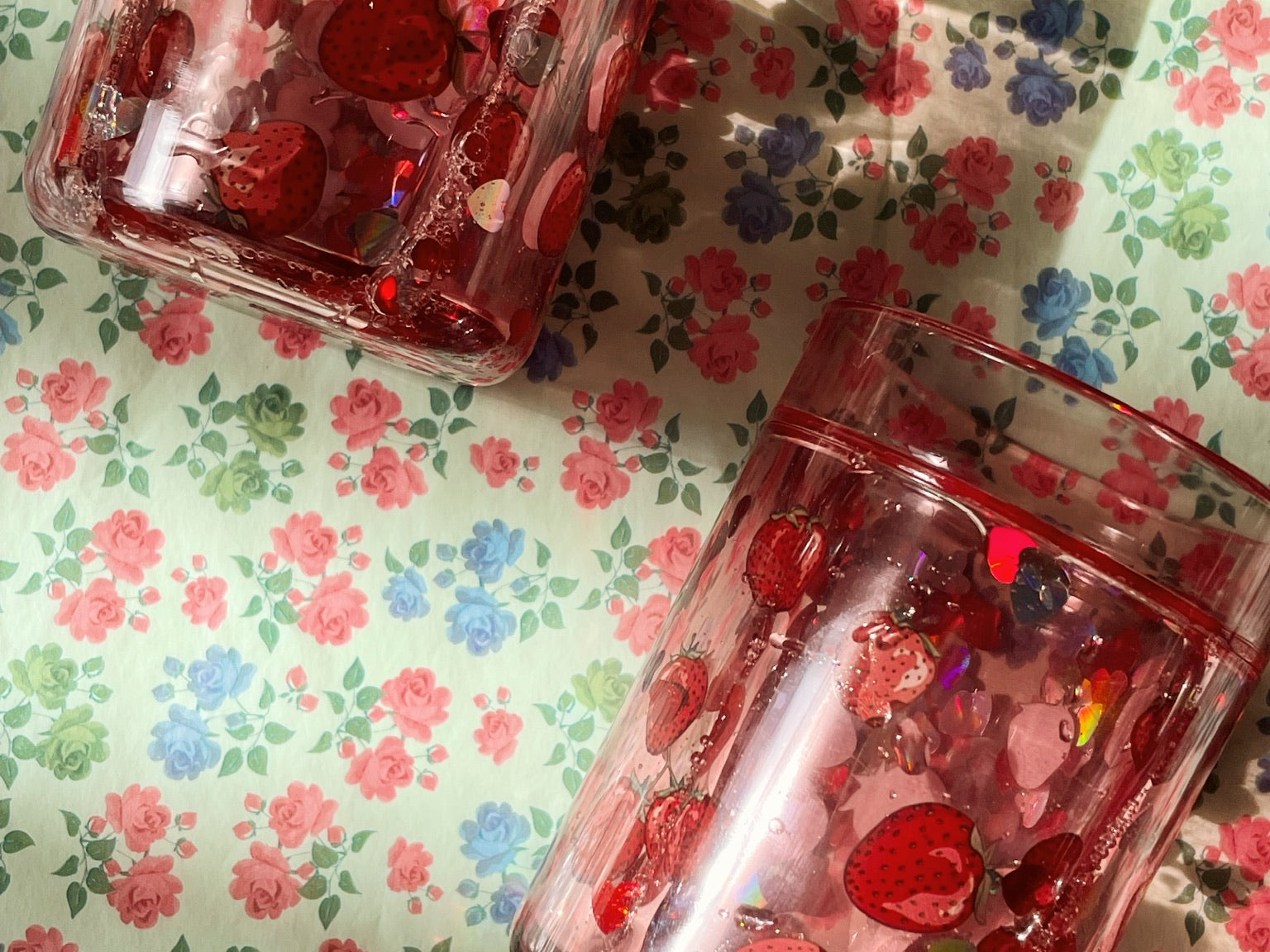 Konges Sløjd A/S Tassen fragola