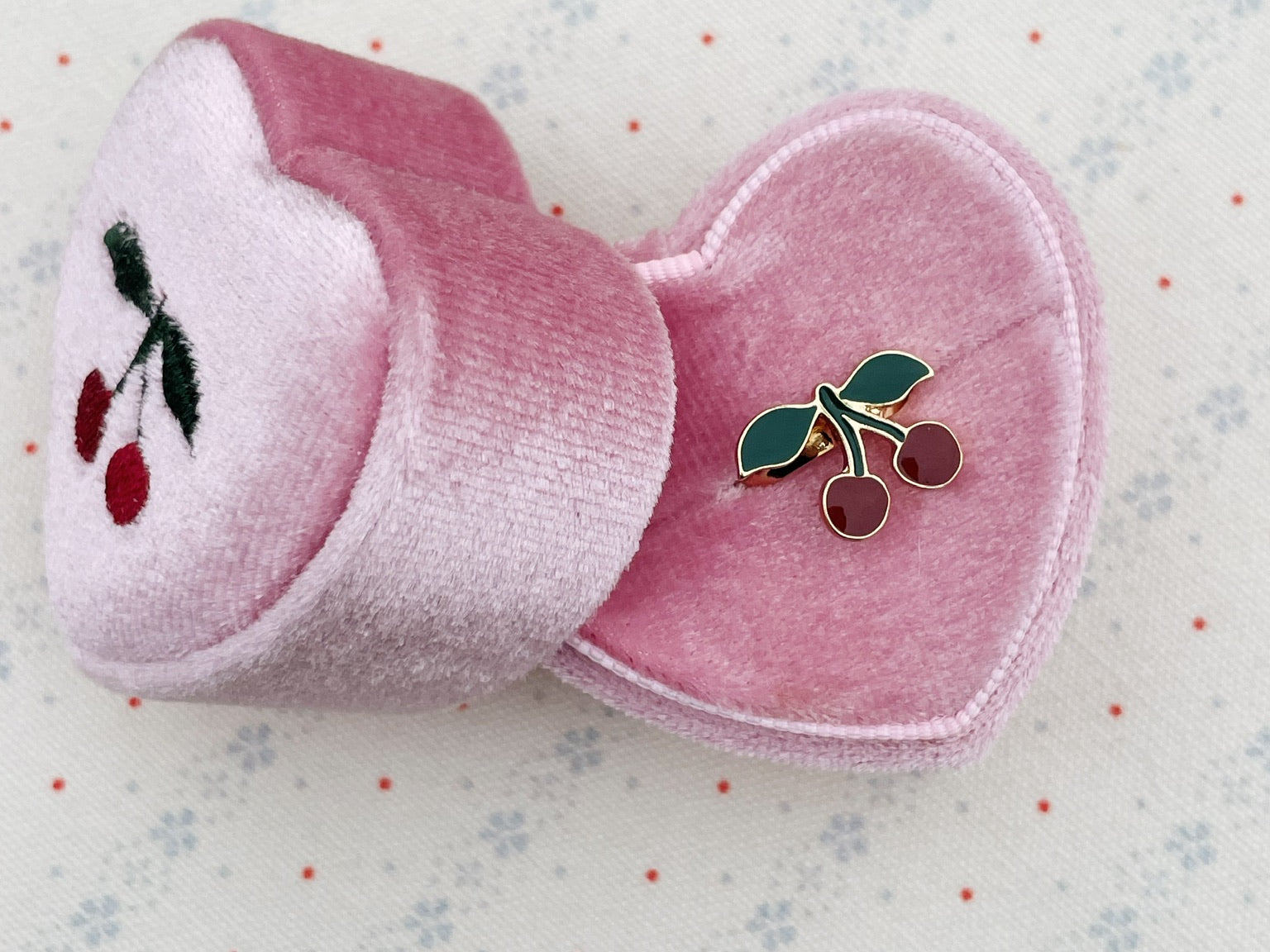 Konges Sløjd A/S Schmücken cherry