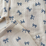 Konges Sløjd A/S Kleider - Jersey bow bleu