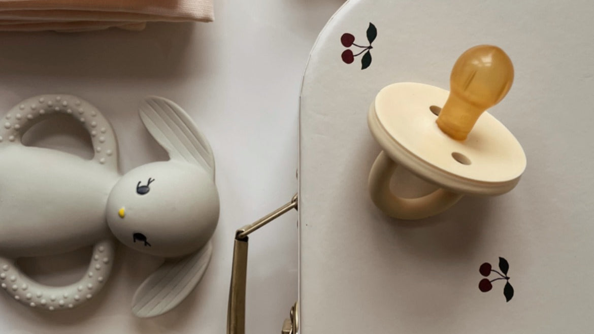 Konges Sløjd A/S Teddybäre off white