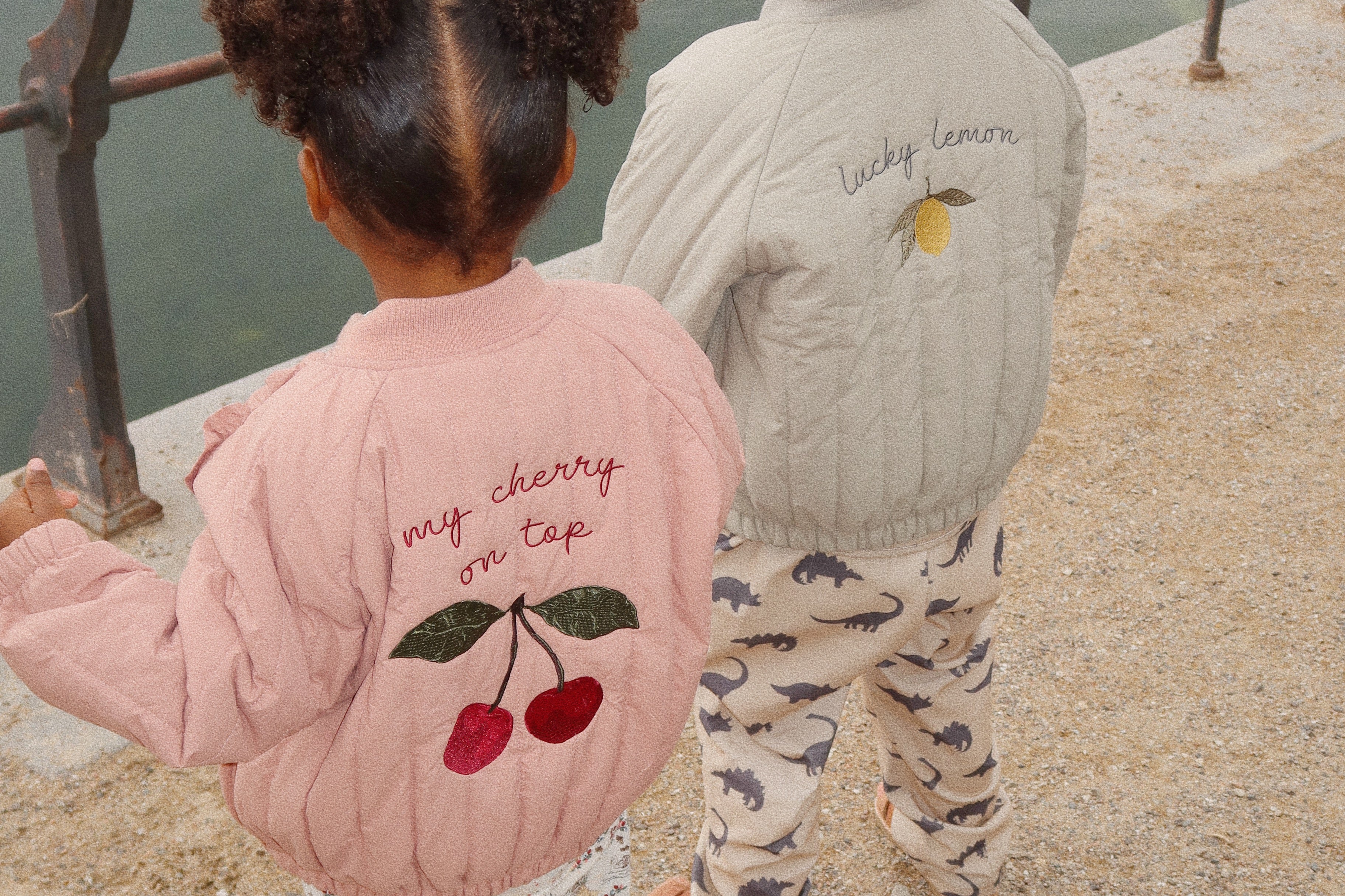 Konges Sløjd A/S JACKETS & COATS laurel oak