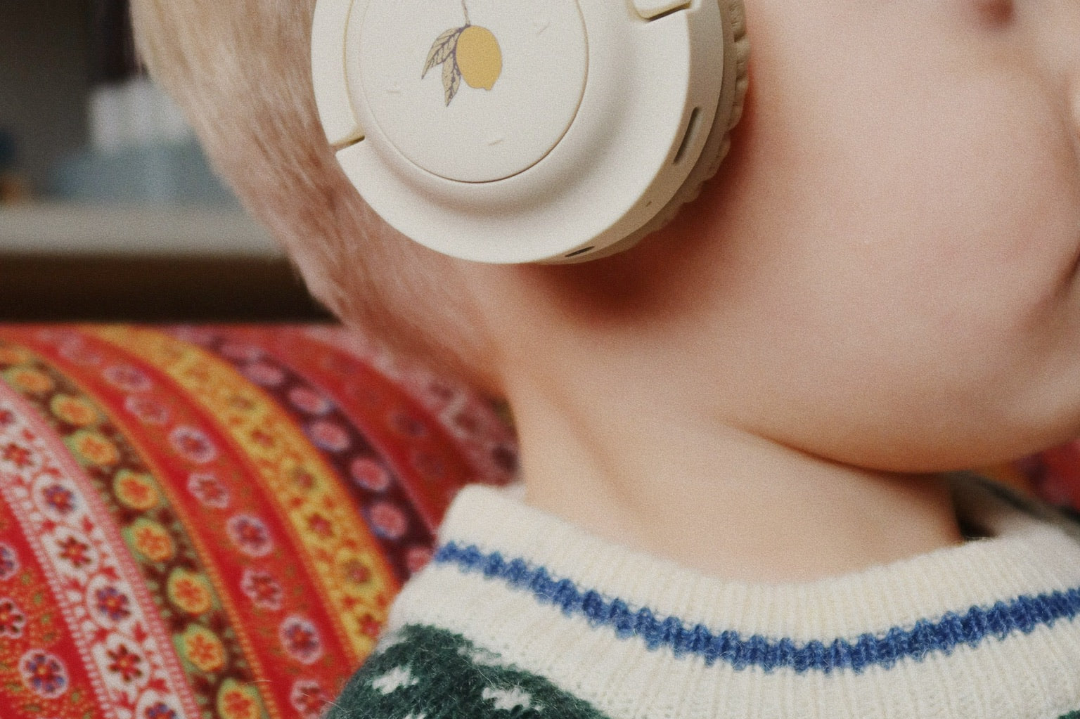 Konges Sløjd A/S Spielzeug mit Musik lemon