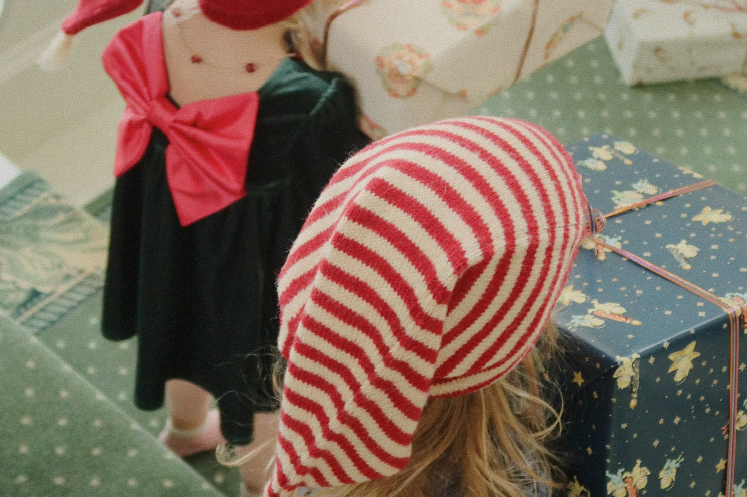 Konges Sløjd A/S Mütze christmas stripe