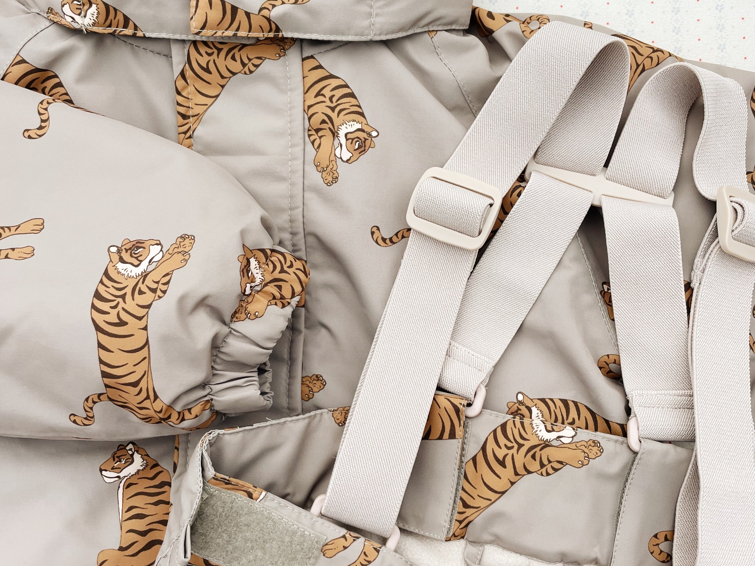 Konges Sløjd A/S Schneeanzüge tiger oak