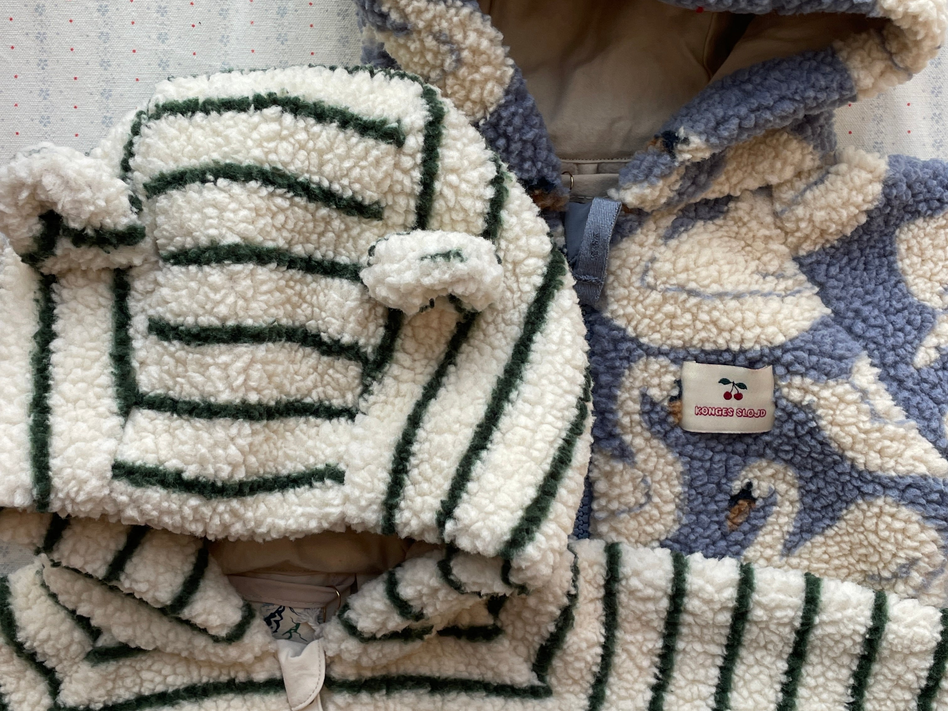 Konges Sløjd A/S TEDDY & FLEECE swan