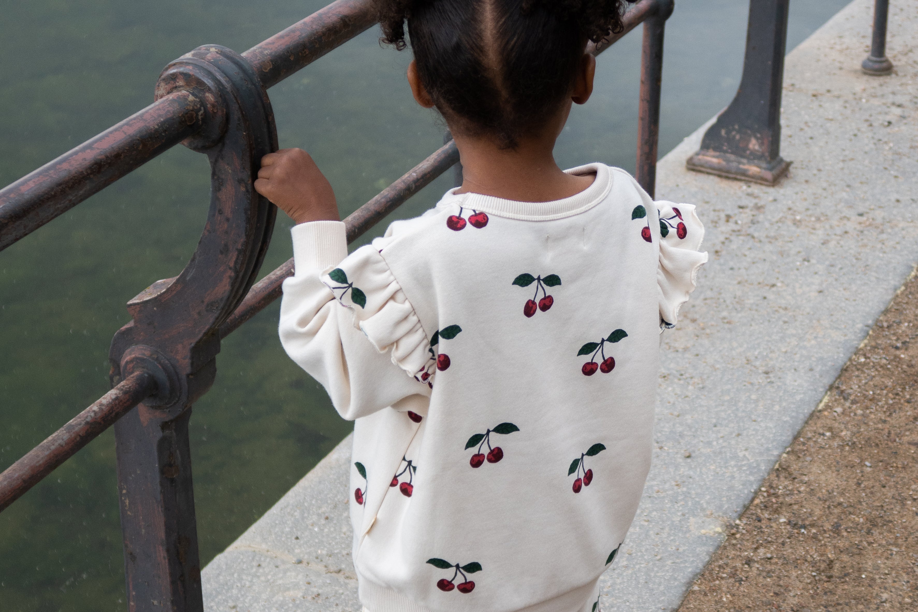 Konges Sløjd A/S Hosen - Jersey ma grande cerise