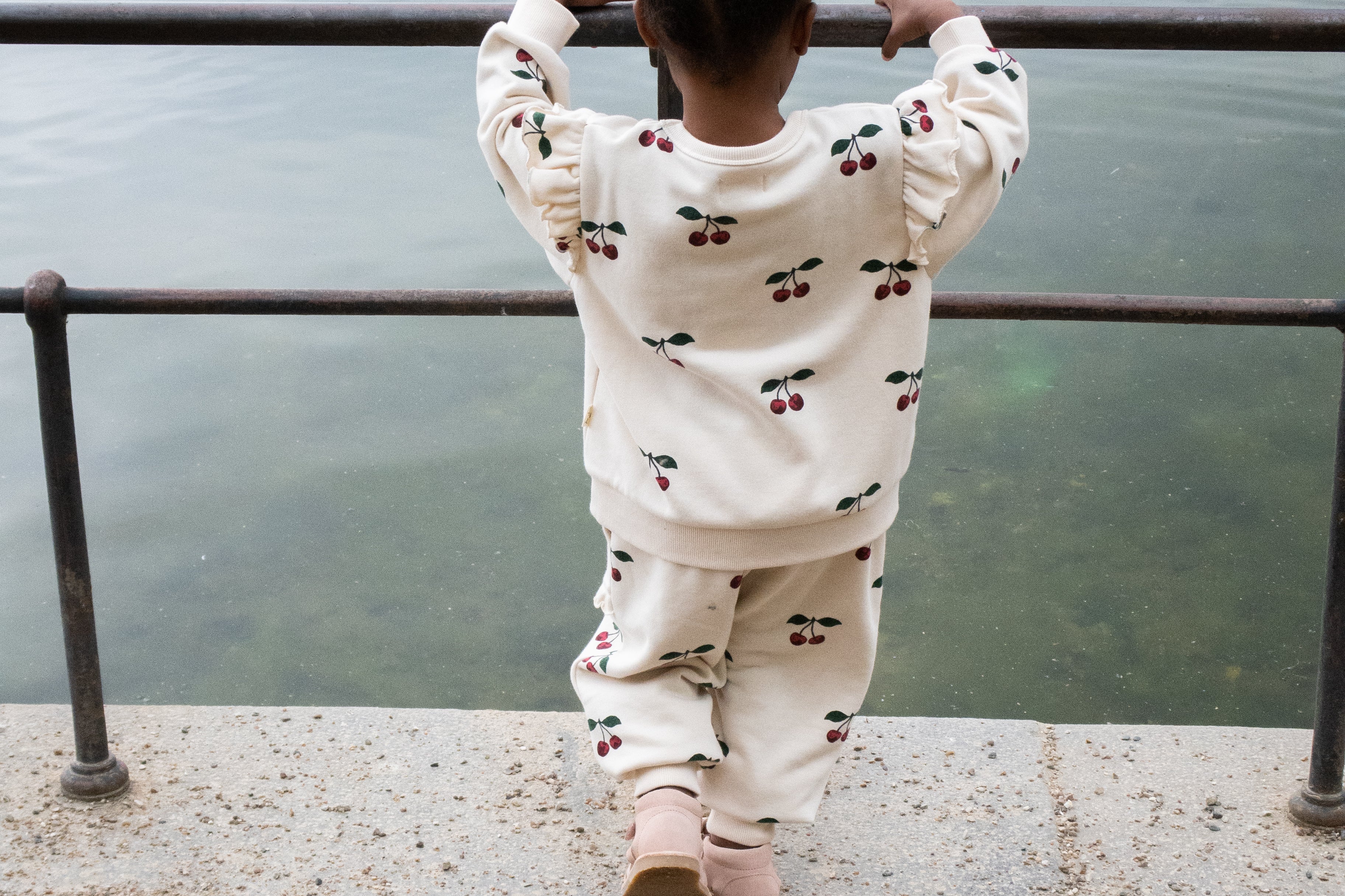 Konges Sløjd A/S Hosen - Jersey ma grande cerise