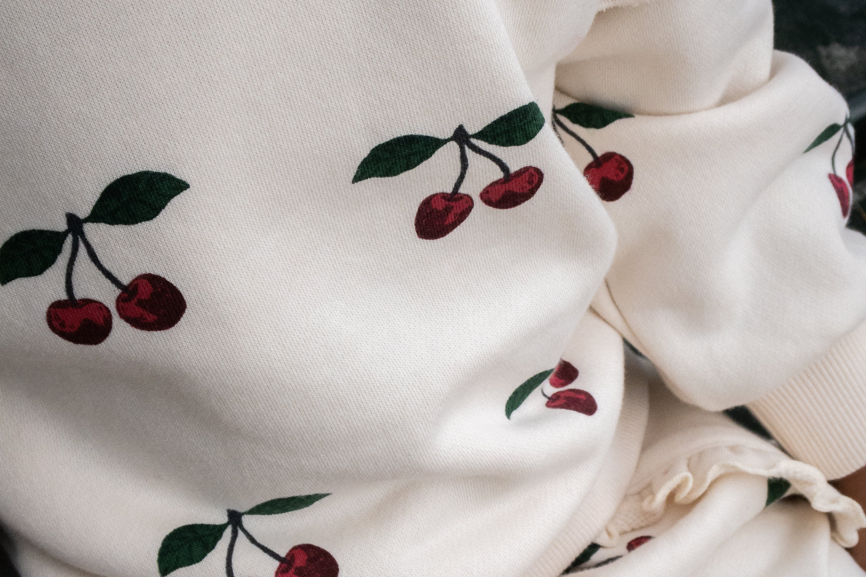 Konges Sløjd A/S Hosen - Jersey ma grande cerise