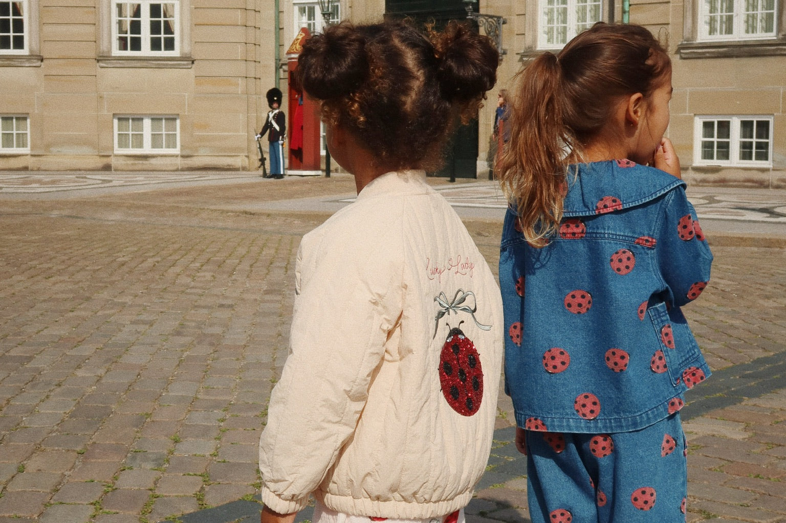 Konges Sløjd A/S Hosen - Gewebt ladybug bow