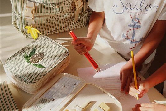 Konges Sløjd A/S PENCIL CASE kaluka