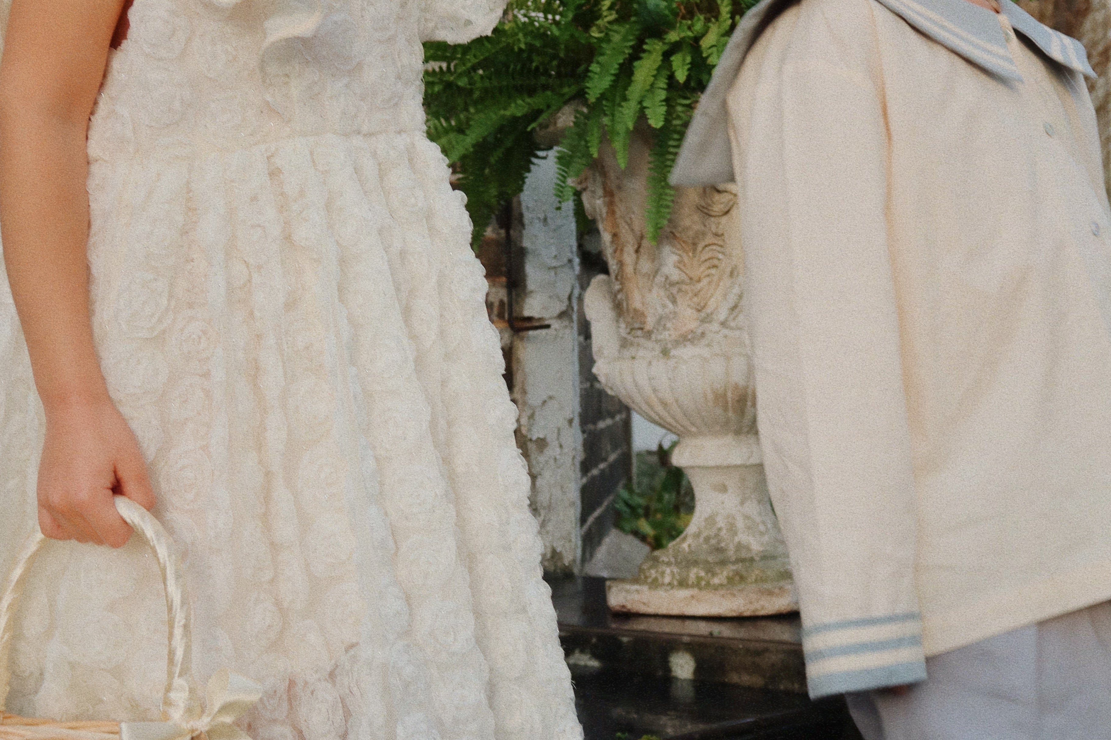 Konges Sløjd A/S WOVEN DRESSES eggnog