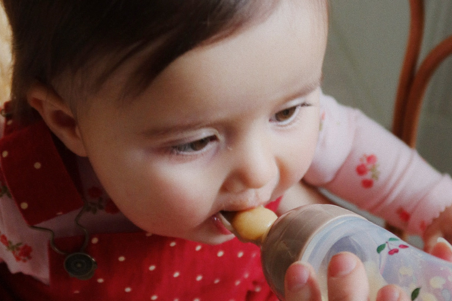 Konges Sløjd A/S FEEDING PACIFIER cherry blush