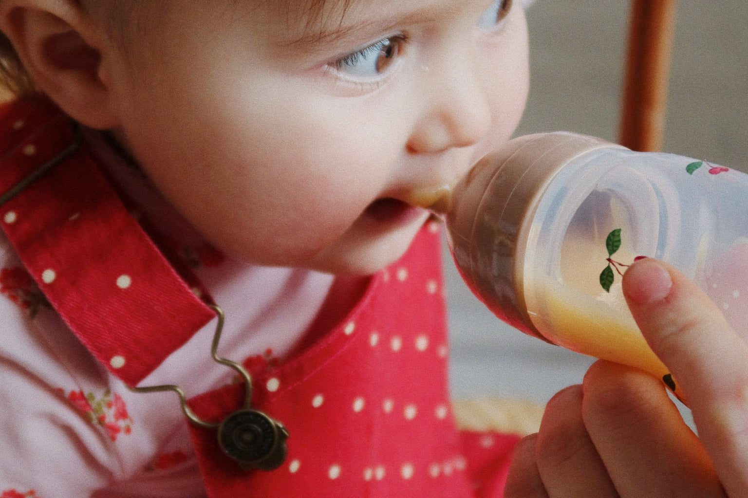 Konges Sløjd A/S FEEDING PACIFIER cherry blush