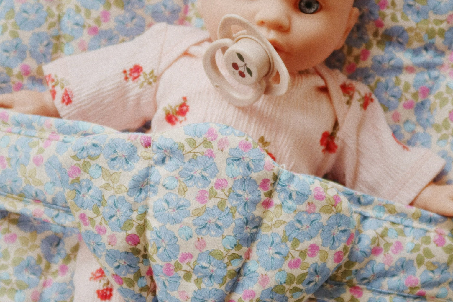 Konges Sløjd A/S Puppen rosie blush