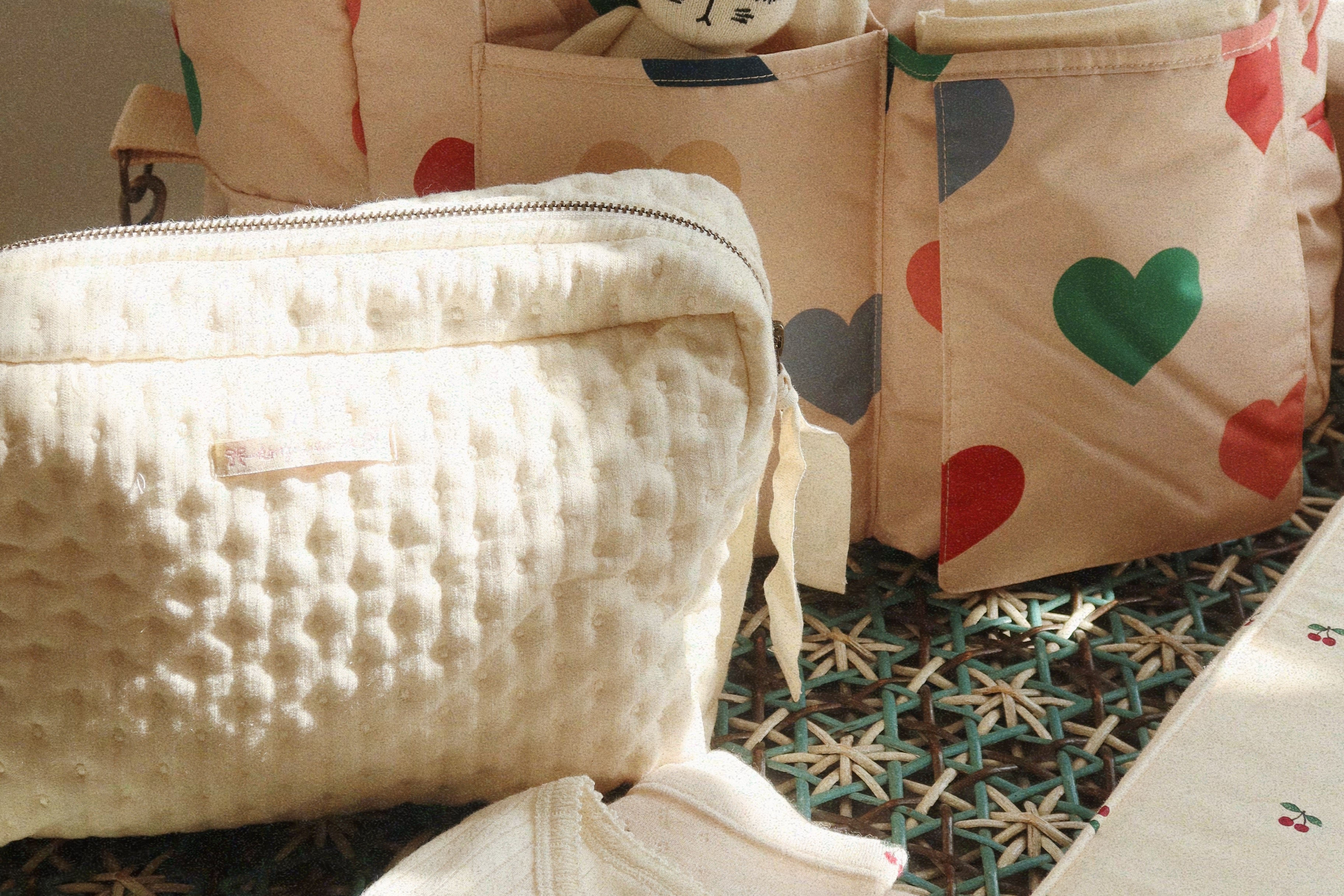 Konges Sløjd A/S Wickeltaschen bon coeur coloré