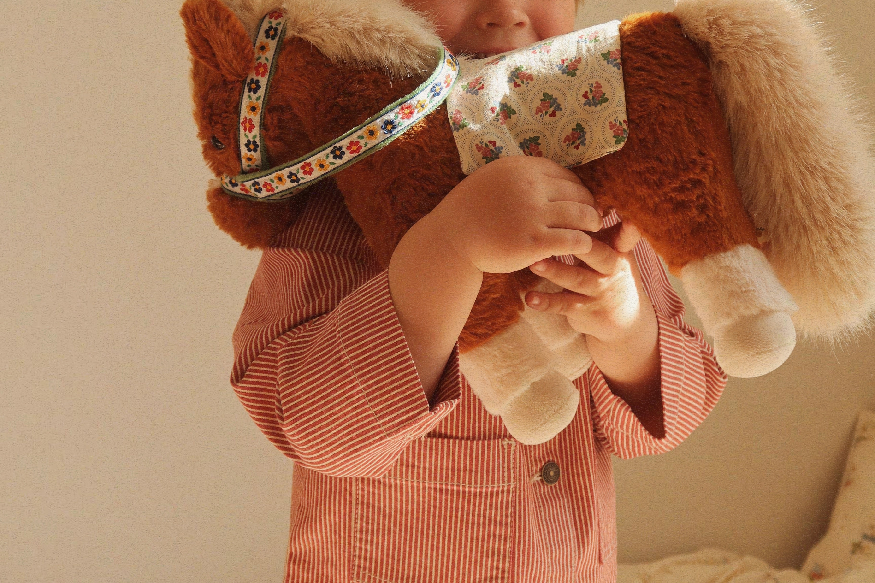 Konges Sløjd A/S Hosen - Gewebt milk rouge stripe