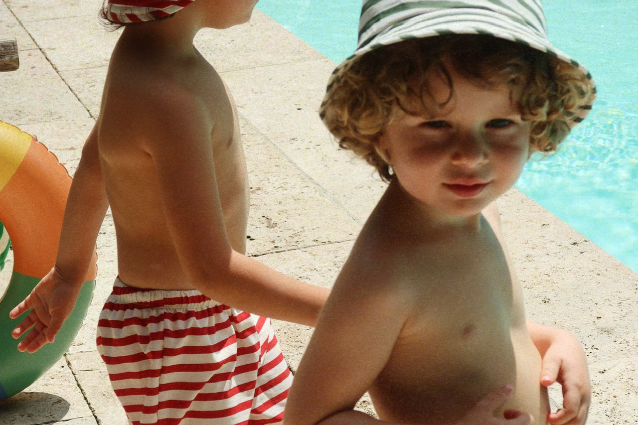Konges Sløjd A/S SWIMSHORTS stripe rouge