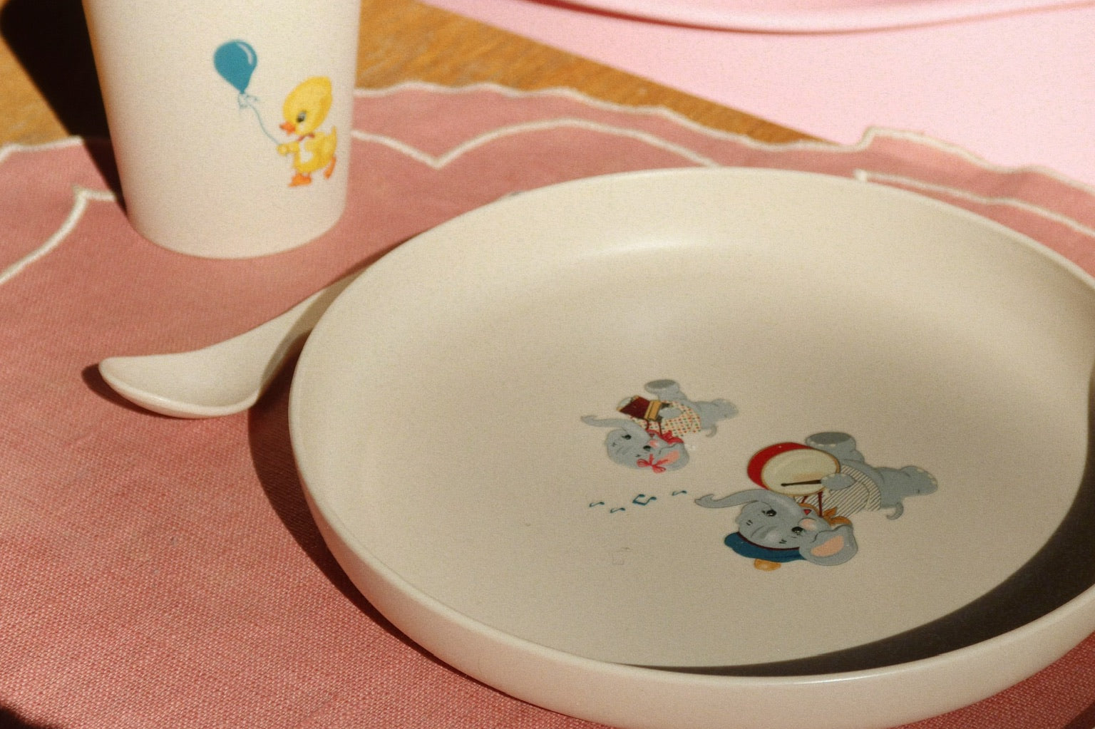 Konges Sløjd A/S Kindergeschirr music parade