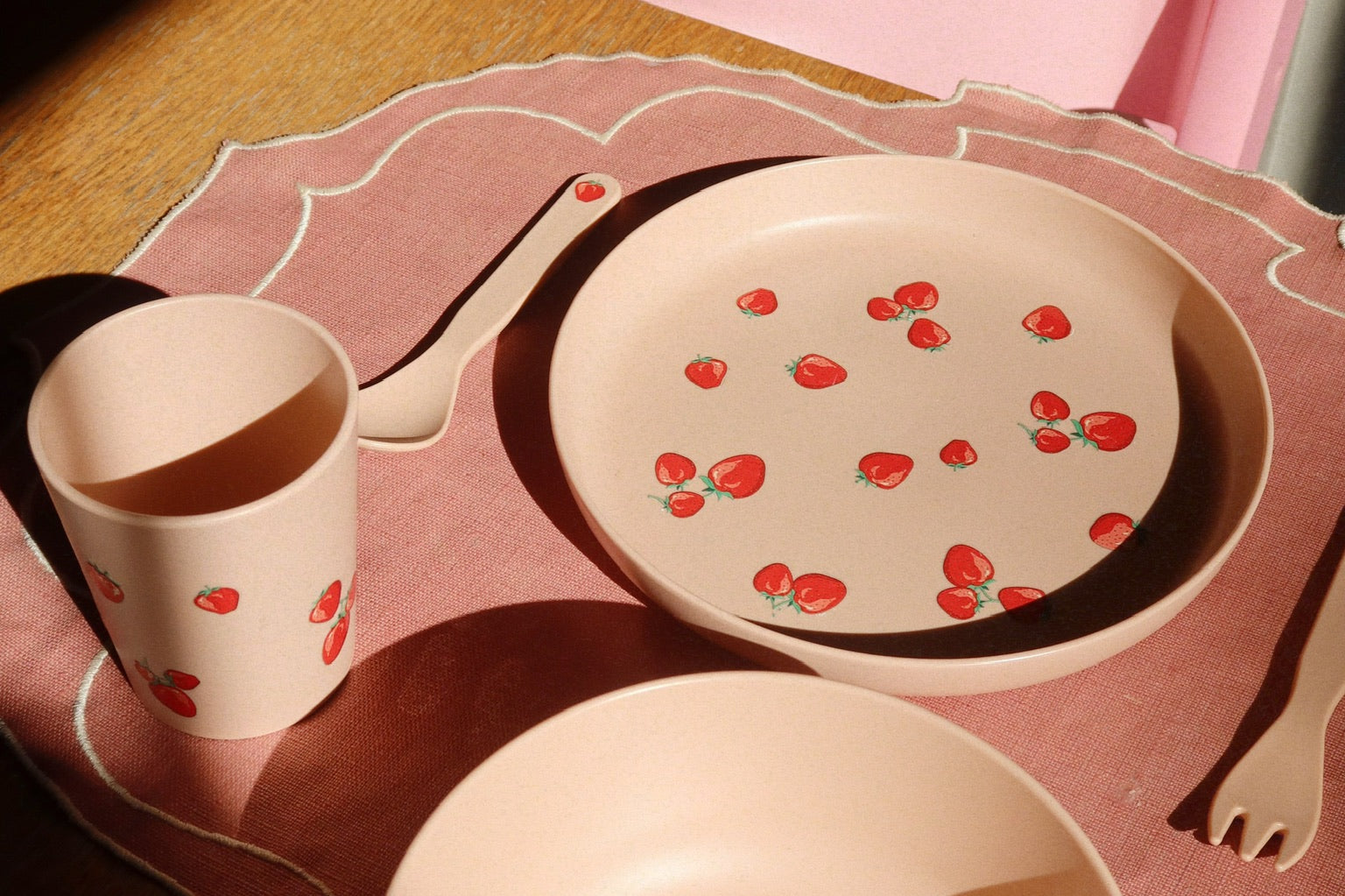 Konges Sløjd A/S Kindergeschirr fragola