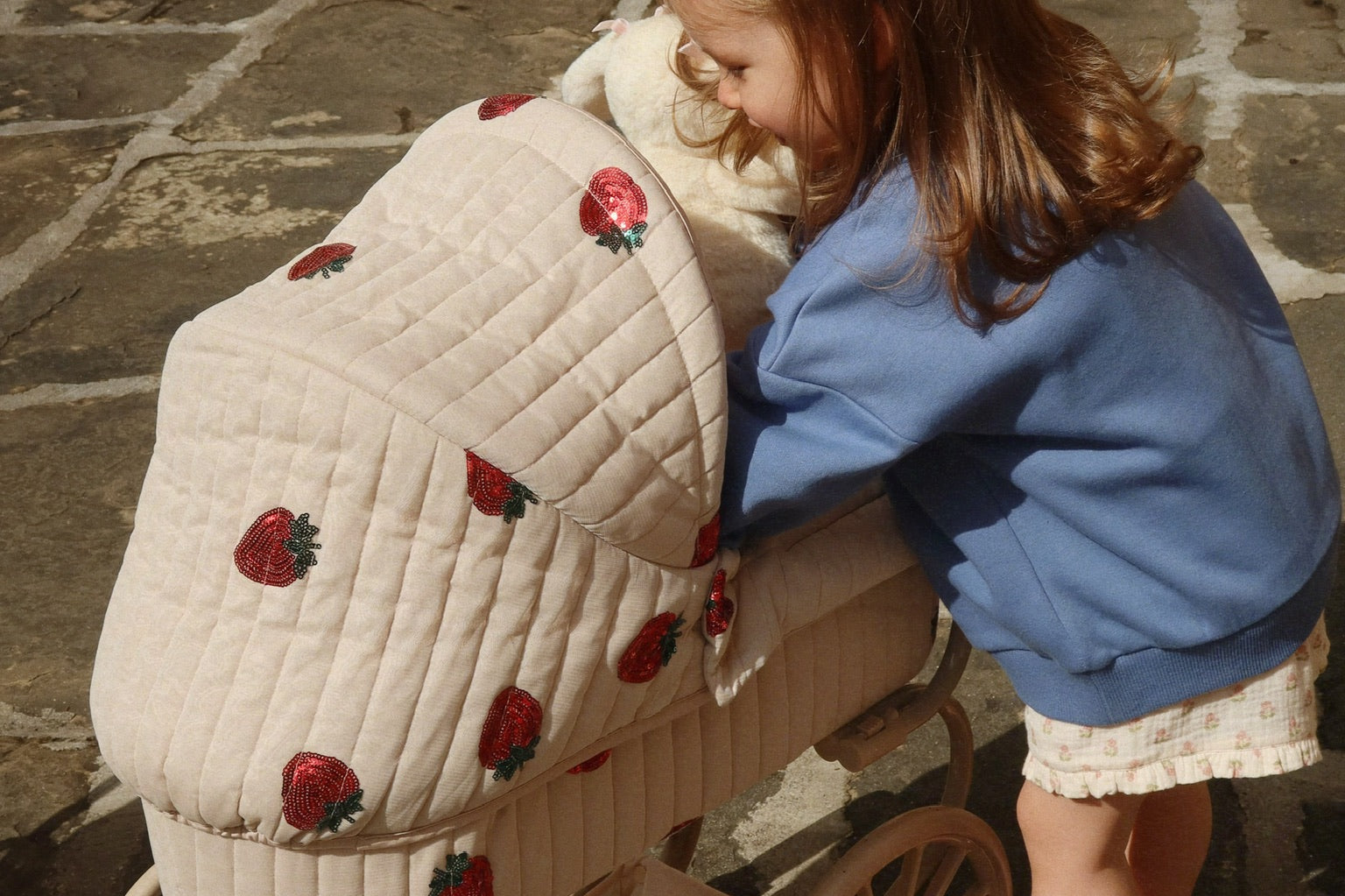 Konges Sløjd A/S DOLL ESSENTIALS strawberry