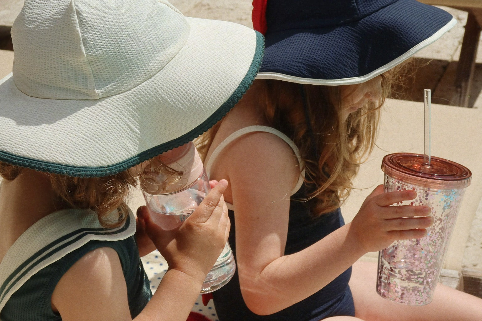 Konges Sløjd A/S Badeanzüge sea moss