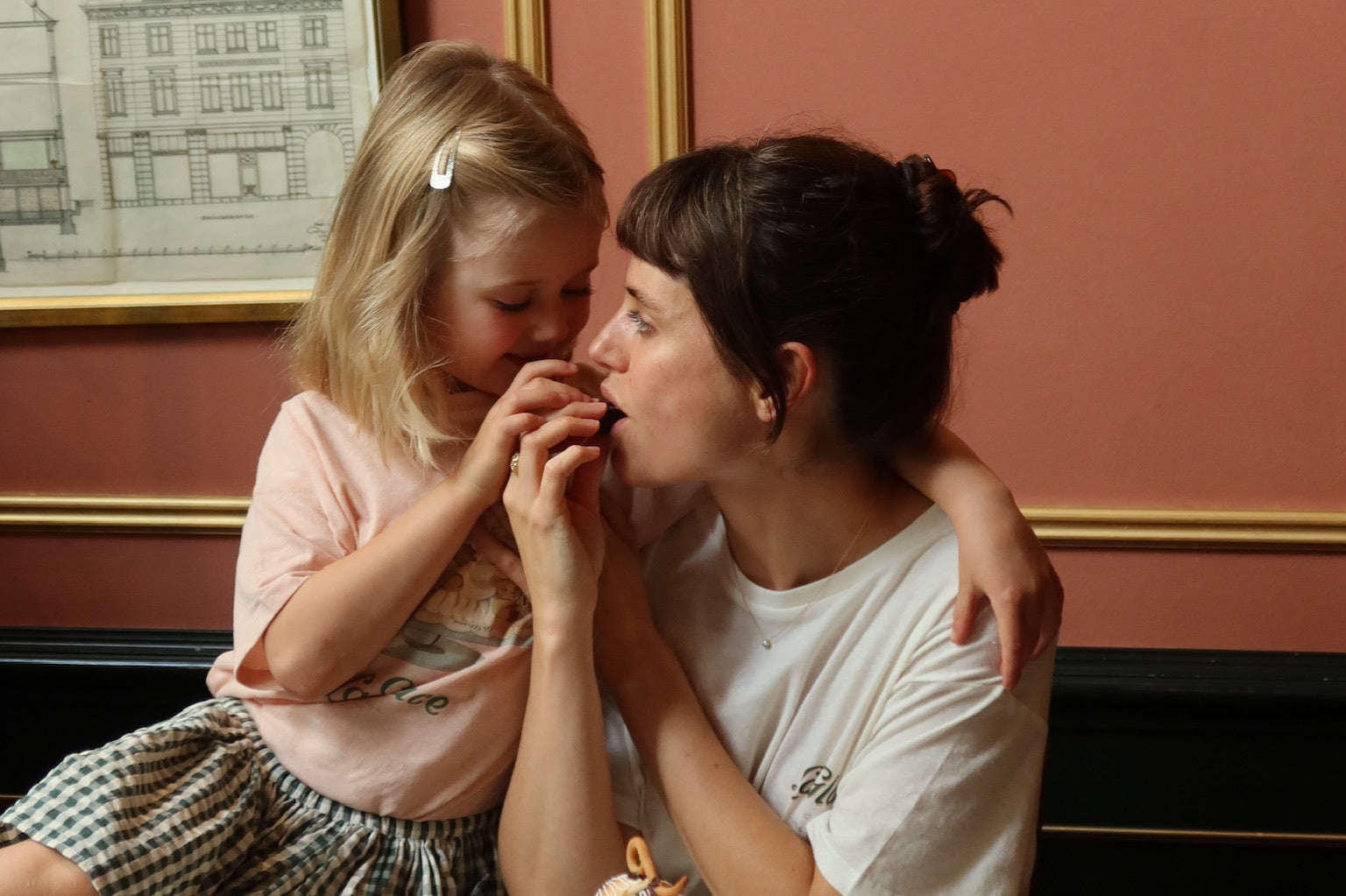 Konges Sløjd A/S T-Shirts off white