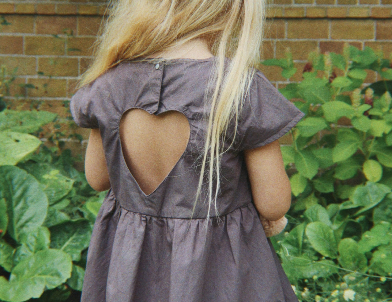 Konges Sløjd A/S WOVEN DRESSES magnet
