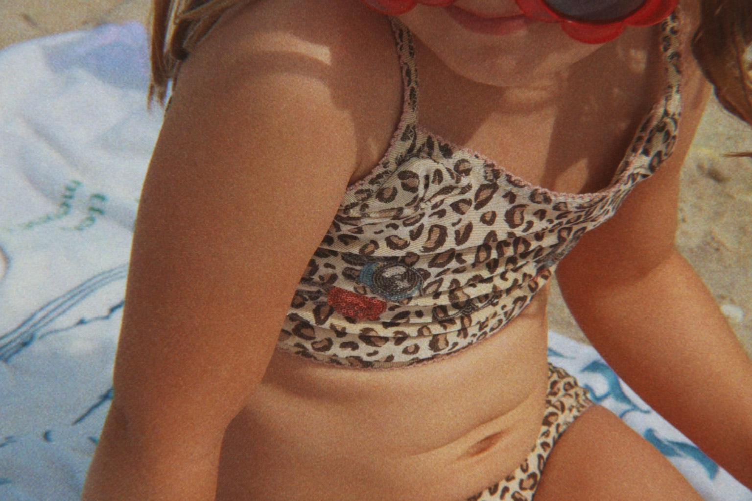 Konges Sløjd A/S SUNGLASSES red