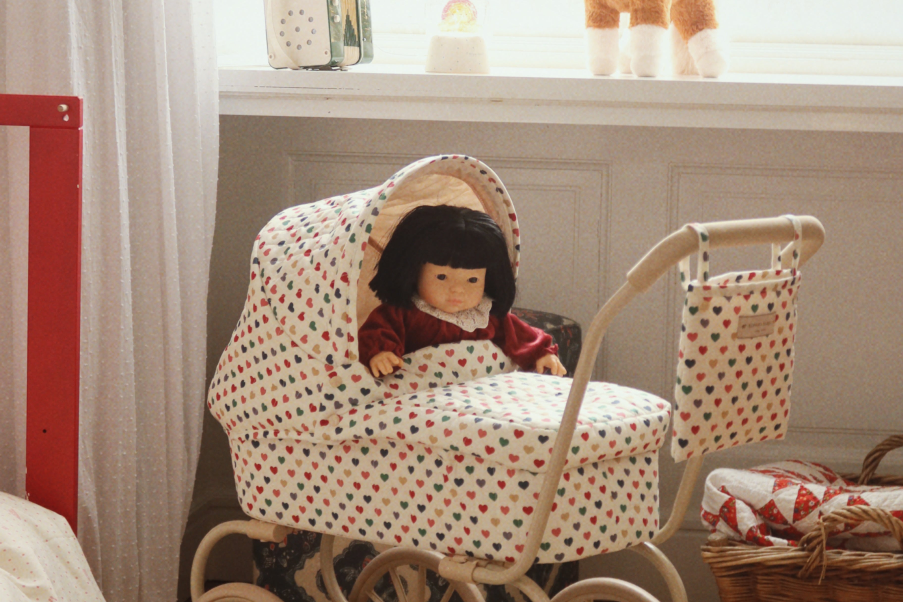 Konges Sløjd A/S DOLL ESSENTIALS coeur coloré