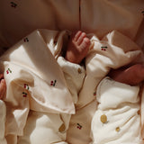 Konges Sløjd A/S Strampler mit Kaputze lemon