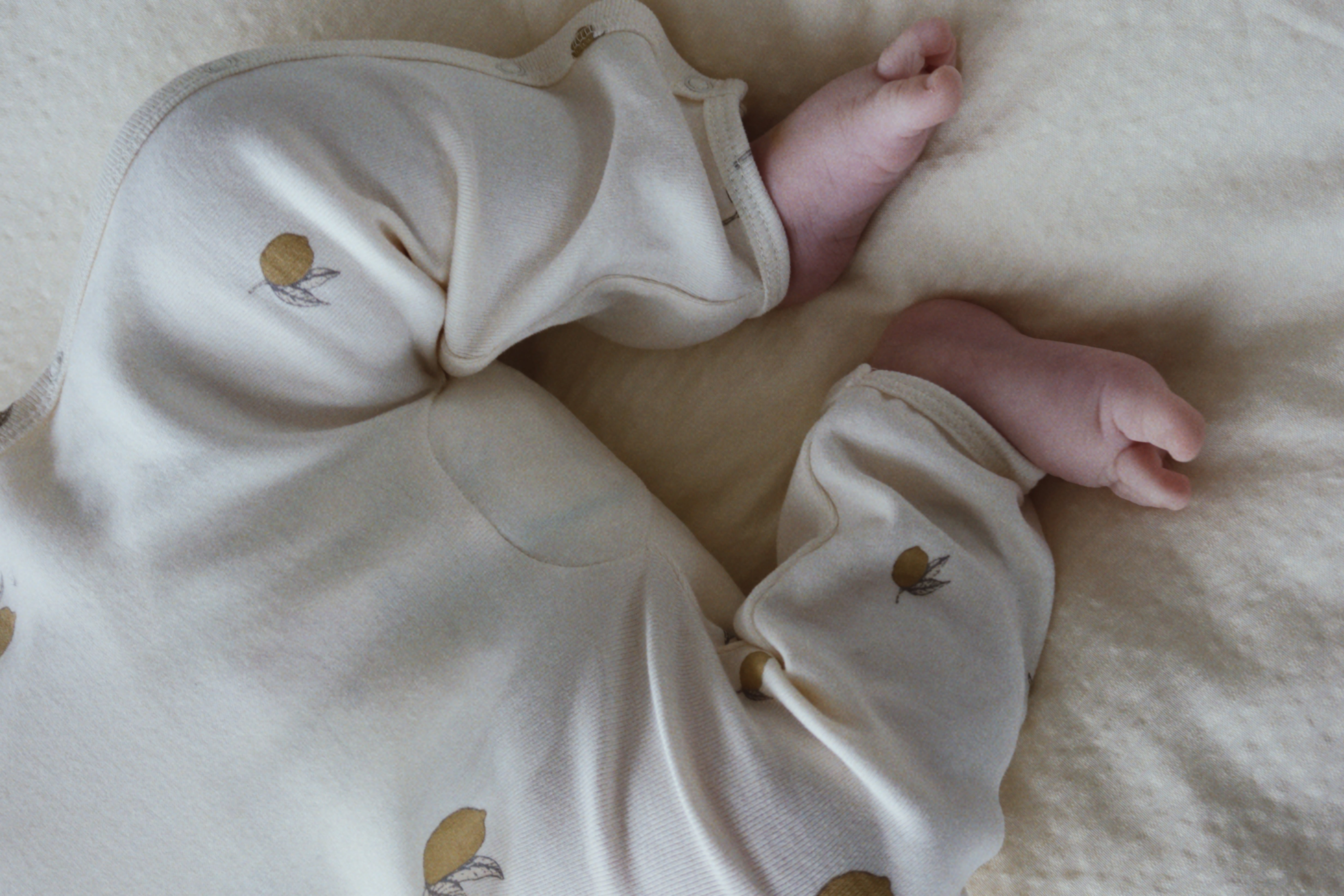 Konges Sløjd A/S ONESIES lemon