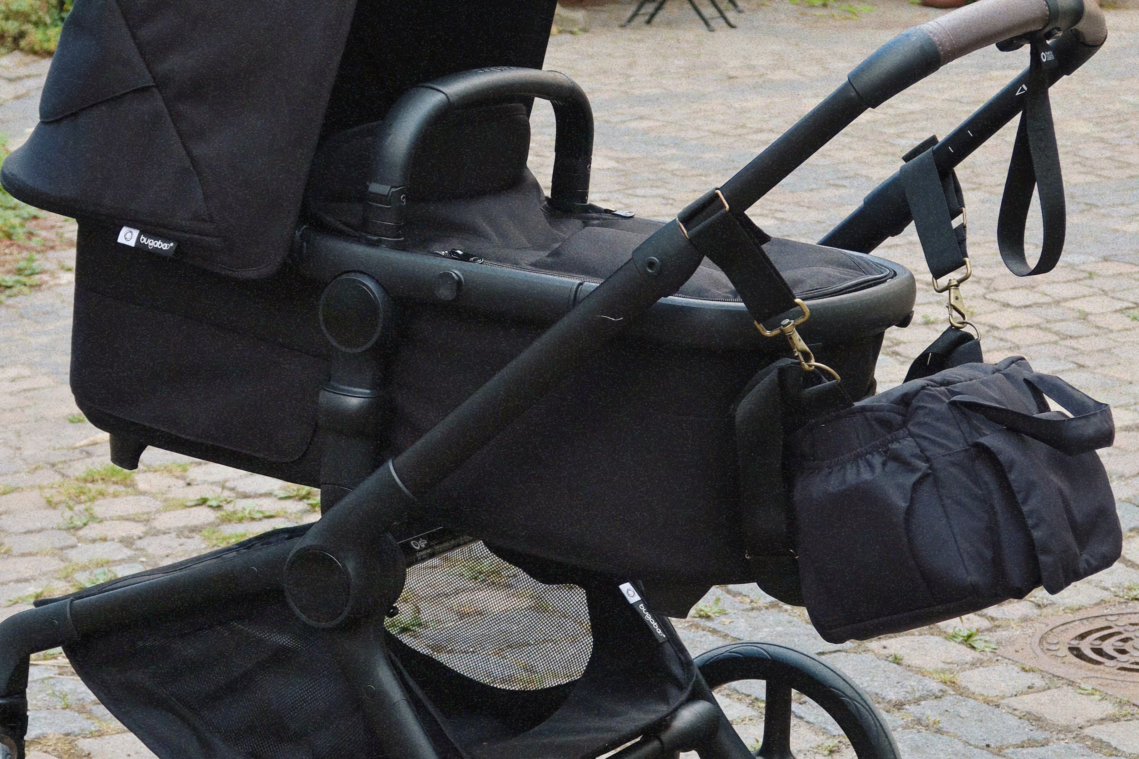 Konges Sløjd A/S Wickeltaschen black