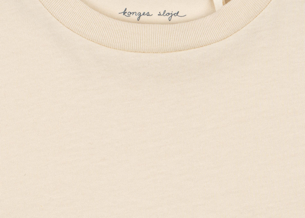 Konges Sløjd A/S T-Shirts almond milk