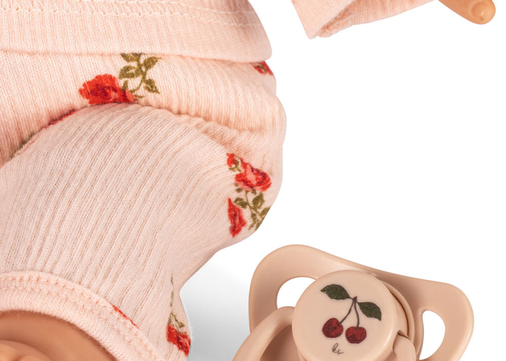 Konges Sløjd A/S Puppen rosie blush